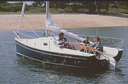 sun 2000 yacht