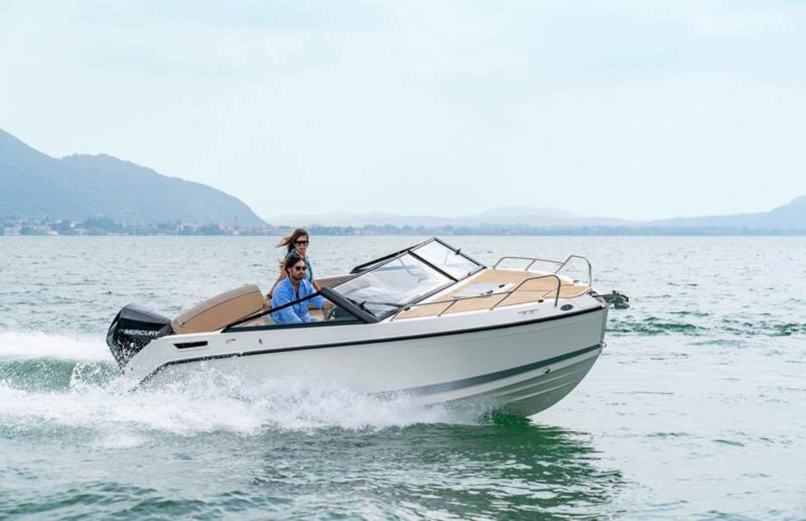 yachts.co international boat sales poole